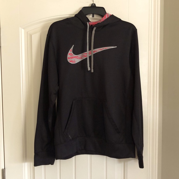 Nike Therma-Fit hoodie - Picture 2 of 3